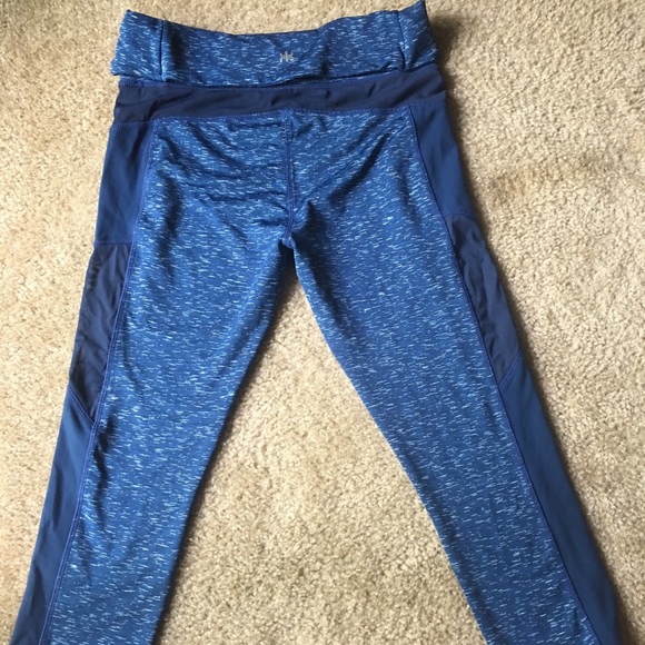 Crop Leggings Size S - Picture 4 of 6
